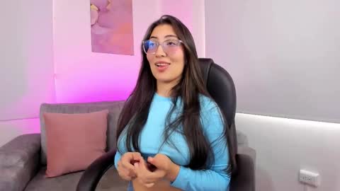 Liana  online show from February 2026 02:17:02 PM