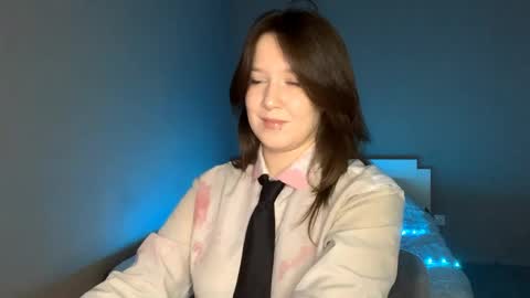 Sofia online show from May 2026 04:33:01 PM