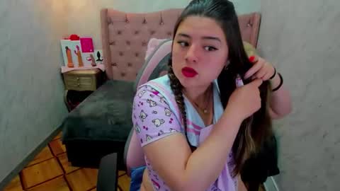 Grace online show from November 2025 02:49:02 PM