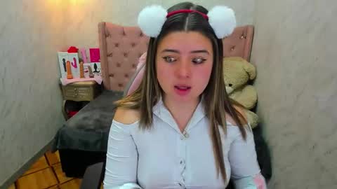 Grace online show from November 2025 12:11:01 PM