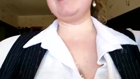 liaorgel online show from March 2026 06:15:01 PM