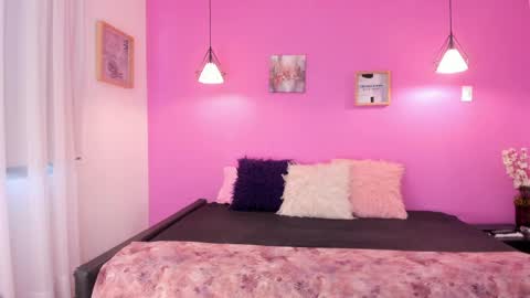 liapinket online show from April 2026 12:02:01 PM