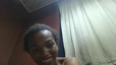 Snapshot of liaraisha chatting on December 2025 04:05:01 PM liaraisha online show from December 2025 04:05:01 PM