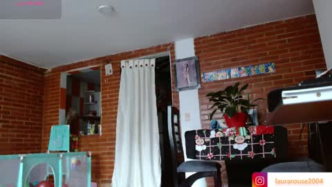 Liarouse04 online show from March 2026 02:40:02 PM