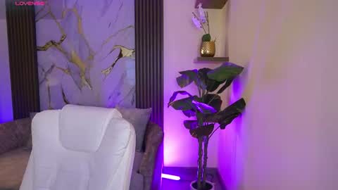 liawheeler online show from July 2026 07:05:02 PM