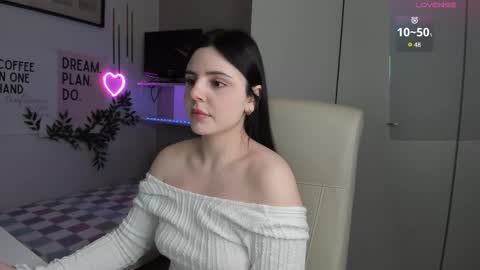 Snapshot of liawoow chatting on November 2025 07:41:02 AM Lia online show from November 2025 07:41:02 AM