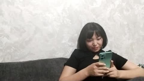 Molly online show from May 2026 05:32:01 PM