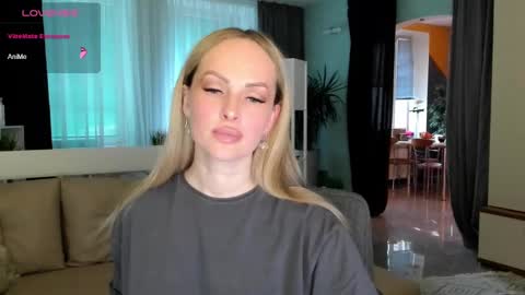 Snapshot of libby_nora chatting on December 2024 11:45:02 AM Libby online show from December 2024 11:45:02 AM