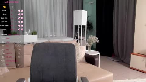 Snapshot of libby_nora chatting on January 2025 07:40:01 PM Libby online show from January 2025 07:40:01 PM