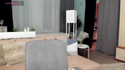 Snapshot of libby_nora chatting on February 2025 03:04:01 PM Libby online show from February 2025 03:04:01 PM