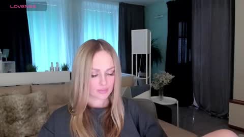 Snapshot of libby_nora chatting on February 2025 02:38:02 PM Libby online show from February 2025 02:38:02 PM