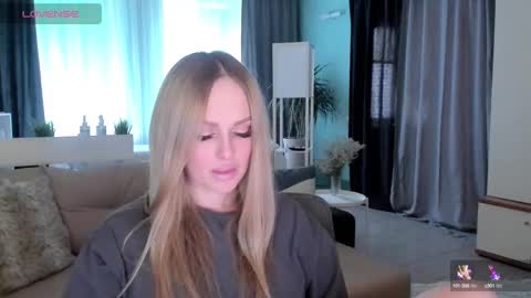 Snapshot of libby_nora chatting on March 2025 10:55:02 AM Libby online show from March 2025 10:55:02 AM