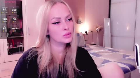 Snapshot of libby_nora chatting on October 2025 10:46:02 AM Libby online show from October 2025 10:46:02 AM