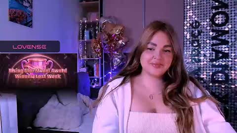 libra_mia online show from November 2025 01:26:02 PM