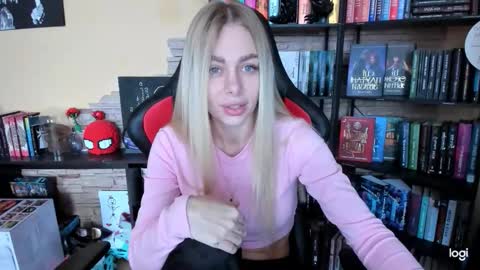 Anna online show from February 2026 07:13:02 AM