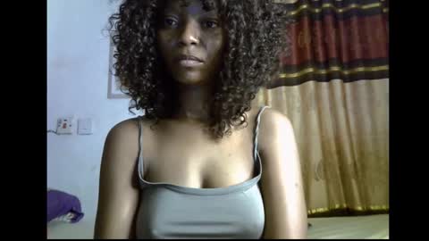 lickmefuckmex online show from February 2026 03:00:02 PM