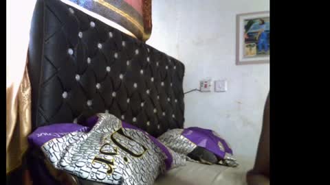 lickmefuckmex online show from April 2026 08:48:01 AM