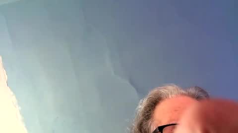 Snapshot of lickyouryoni chatting on March 2025 07:29:02 PM LickYourYoni online show from March 2025 07:29:02 PM