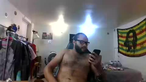 Snapshot of lightskinned666 chatting on October 2025 10:31:01 PM lightskinned666 online show from October 2025 10:31:01 PM