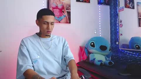 Snapshot of liiaam_lee_ chatting on October 2025 02:29:01 PM Daniel online show from October 2025 02:29:01 PM