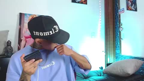 Snapshot of liiaam_lee_ chatting on November 2025 01:55:02 PM Daniel online show from November 2025 01:55:02 PM