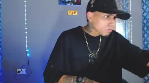 Snapshot of liiaam_lee_ chatting on June 2026 09:35:02 PM Daniel online show from June 2026 09:35:02 PM