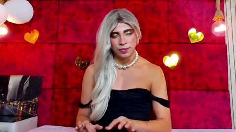 Snapshot of liiacollins chatting on December 2025 10:49:02 PM liiacollins online show from December 2025 10:49:02 PM