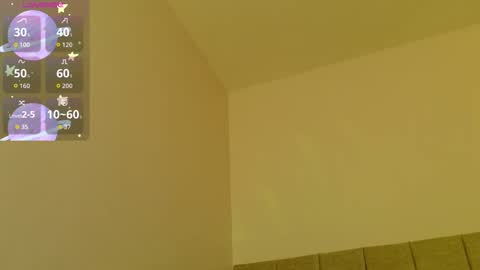 Liiam Luna online show from December 2025 09:03:01 AM