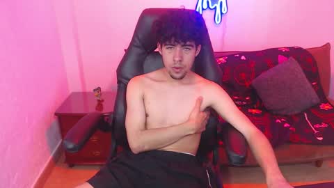 Snapshot of liil_boy chatting on September 2025 03:12:01 AM Lil Boy- online show from September 2025 03:12:01 AM