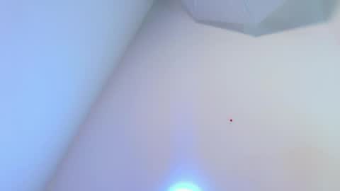 Snapshot of liil_miia chatting on June 2026 07:05:01 PM Miia online show from June 2026 07:05:01 PM