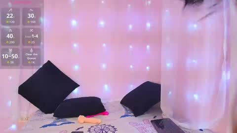 Lily online show from May 2026 02:24:02 PM