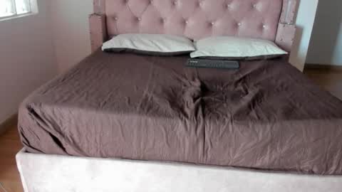 Valery  online show from January 2026 07:11:01 PM