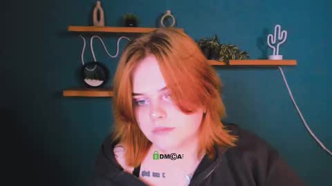 lika_pop online show from November 2025 07:51:02 PM