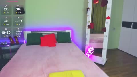 Snapshot of likaa_likaa chatting on November 2025 05:02:02 AM Lika online show from November 2025 05:02:02 AM