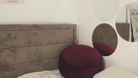 likaaberry online show from October 2025 10:10:02 AM