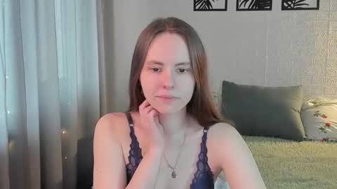 Snapshot of likamil0ika chatting on September 2025 02:28:01 PM likamil0ika online show from September 2025 02:28:01 PM