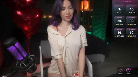 Snapshot of like_pie chatting on February 2026 04:26:01 PM Ilona 3 OF online show from February 2026 04:26:01 PM