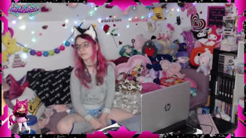 Snapshot of likemyashe chatting on January 2025 05:15:02 AM LikeMyAshe online show from January 2025 05:15:02 AM