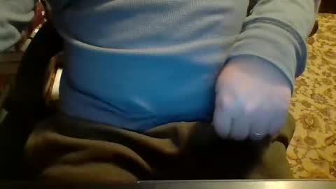 Snapshot of likestobewatchedm chatting on February 2025 02:08:01 AM N online show from February 2025 02:08:01 AM