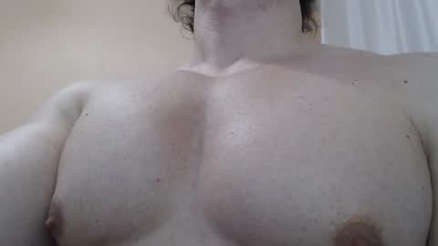 Snapshot of likwidator84 chatting on December 2025 11:25:02 AM Maximus online show from December 2025 11:25:02 AM