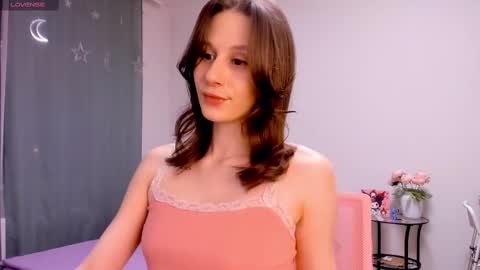 Little Amber Guys please if its not difficult for you give it a thumbs up online show from February 2025 09:05:02 PM