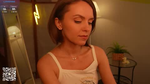 LILIAN use my lovense toy and give me plesure online show from September 2025 04:07:01 PM