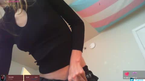 lil gemmie online show from September 2025 08:22:02 PM