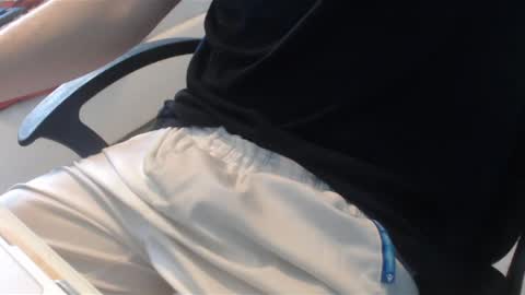 Snapshot of lil_j_ chatting on April 2026 10:53:02 AM lil_j_ online show from April 2026 10:53:02 AM