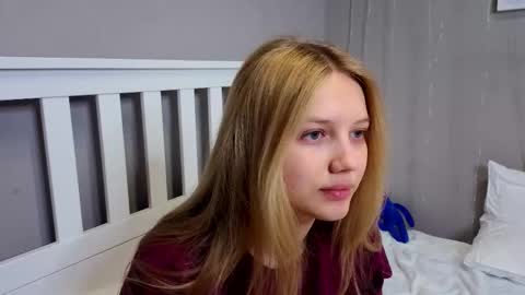 Emma online show from March 2026 01:02:02 AM