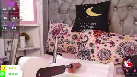 Snapshot of lila_gummy_ chatting on December 2025 02:15:01 PM online show from December 2025 02:15:01 PM