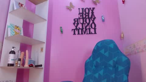 L I L A online show from January 2025 02:35:01 PM