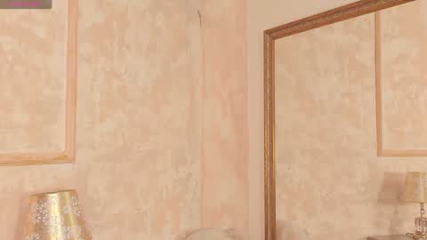 lila bailey  online show from January 2025 08:50:01 PM