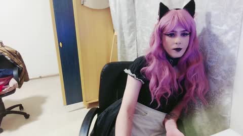 lilah_ts online show from December 2024 07:32:02 PM