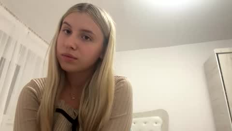 Snapshot of lilamilesa chatting on October 2025 05:43:01 PM Lila online show from October 2025 05:43:01 PM